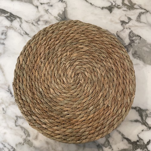 Woven seagrass placemats and - seagrass,