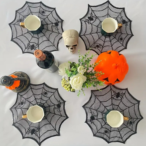 Black lace halloween placemats - black,